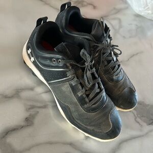 Size 6Y under armour girls softball cleats.  Worn one season.  Great condition